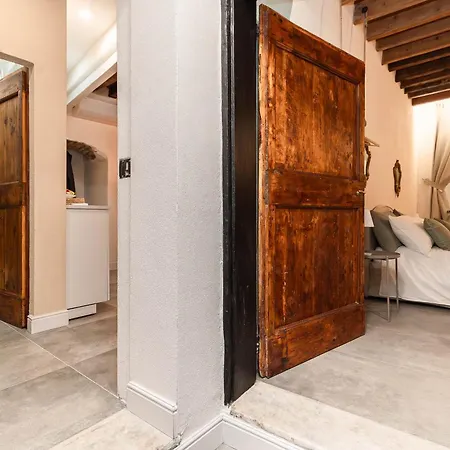 Luxury In Centro - 3min Acquario Apartment Genua