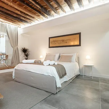 Luxury In Centro - 3min Acquario