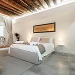 Luxury In Centro - 3min Acquario